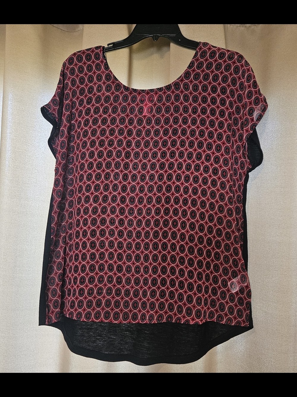 Women's Red Printed Short-Sleeve Blouse with Black Panels